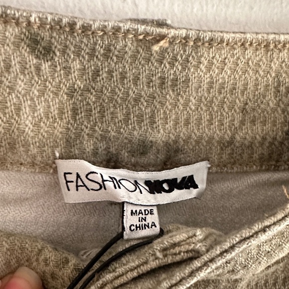 Fashion Nova Olive Camo Mini Skirt - Picture 5 of 10